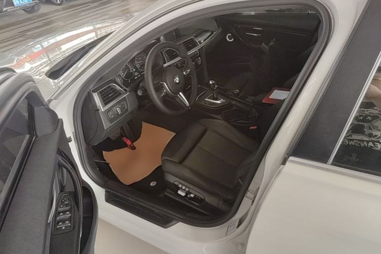 Used BMW 3 Series 2018 320Li Fashion Model Driver Seat