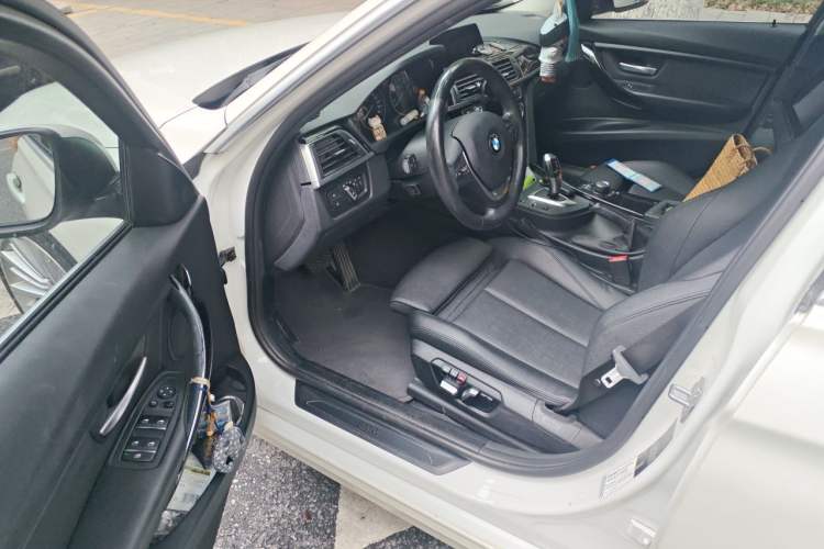 Used BMW 3 Series 2018 320Li Fashion Model Driver Seat