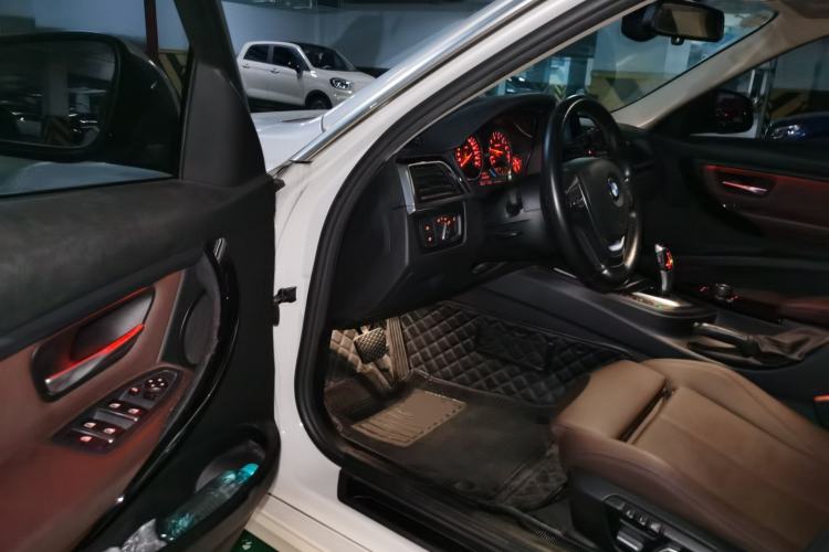 Used BMW 3 Series 2018 320Li Fashion Model Driver Seat
