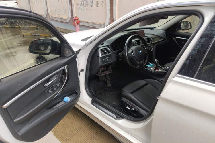 Used BMW 3 Series 2018 320Li Leading Luxury Package Driver Seat
