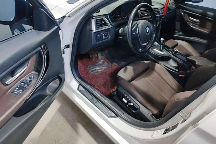 Used BMW 3 Series 2018 320Li Fashion Model Driver Seat