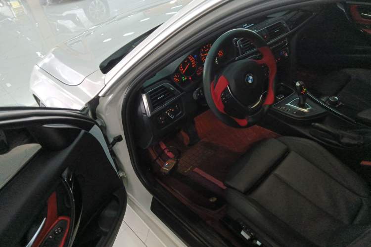 Used BMW 3 Series 2018 320Li Fashion Model Driver Seat