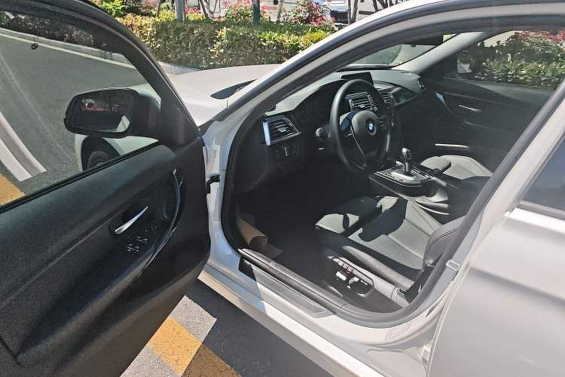 Used BMW 3 Series 2018 318i Driver Seat