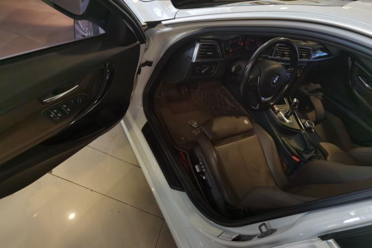 Used BMW 3 Series 2018 320Li Fashion Model Driver Seat