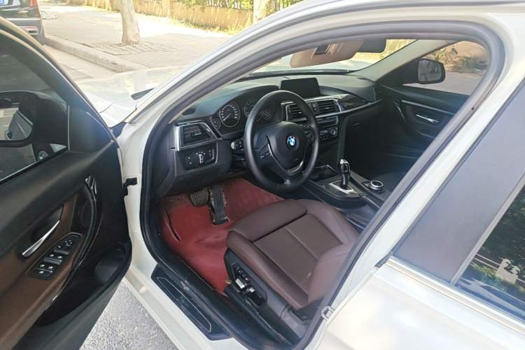 Used BMW 3 Series 2018 320Li Fashion Model Driver Seat