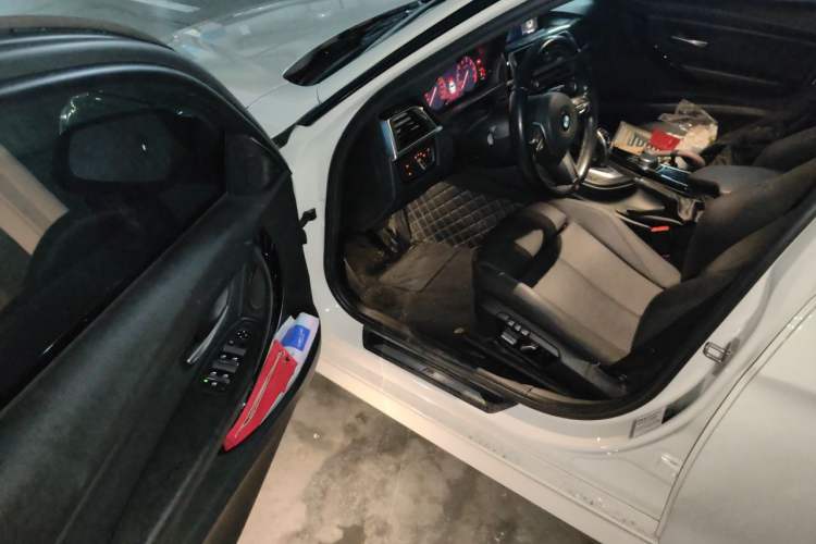 Used BMW 3 Series 2018 320Li Leading Model M Sport Package Driver Seat