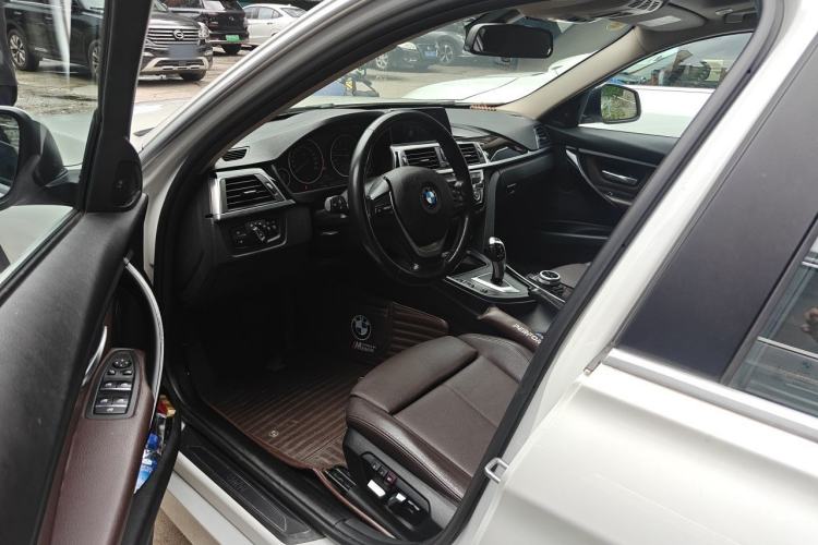 Used BMW 3 Series 2018 320Li Fashion Model Driver Seat