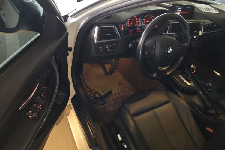 Used BMW 3 Series 2018 320Li Fashion Model Driver Seat