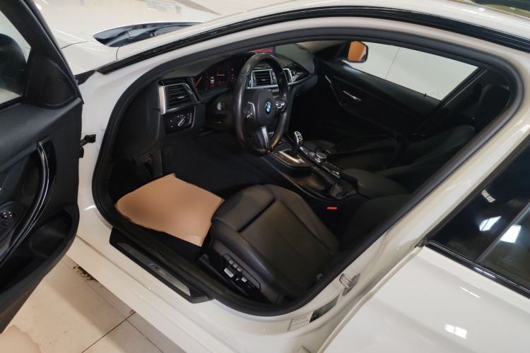 Used BMW 3 Series 2018 320Li Leading Model M Sport Package Driver Seat