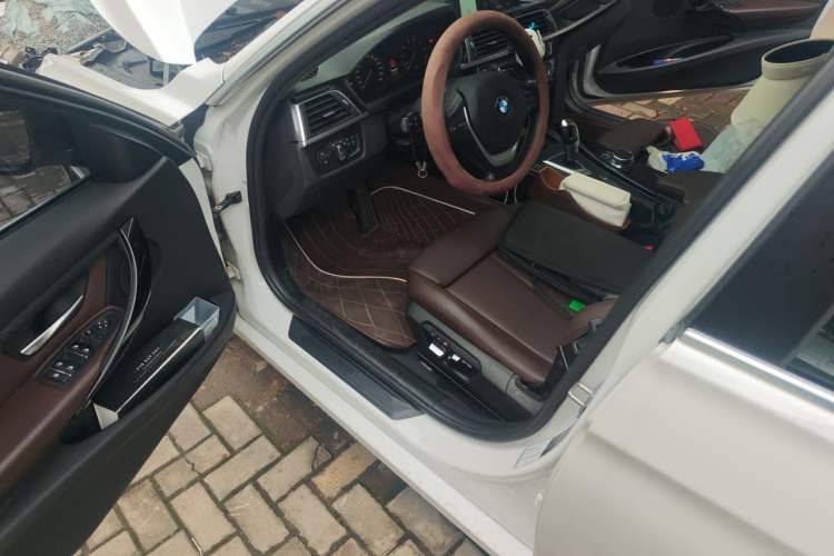 Used BMW 3 Series 2018 320Li Leading Luxury Package Driver Seat