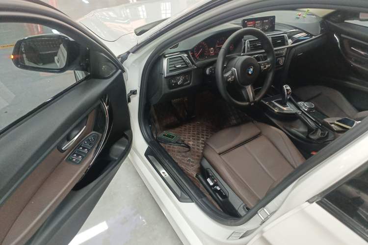 Used BMW 3 Series 2018 320Li Leading Model M Sport Package Driver Seat
