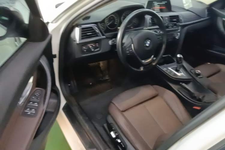 Used BMW 3 Series 2018 320Li Fashion Model Driver Seat