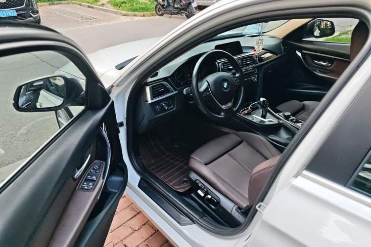 Used BMW 3 Series 2018 320Li Fashion Model Driver Seat