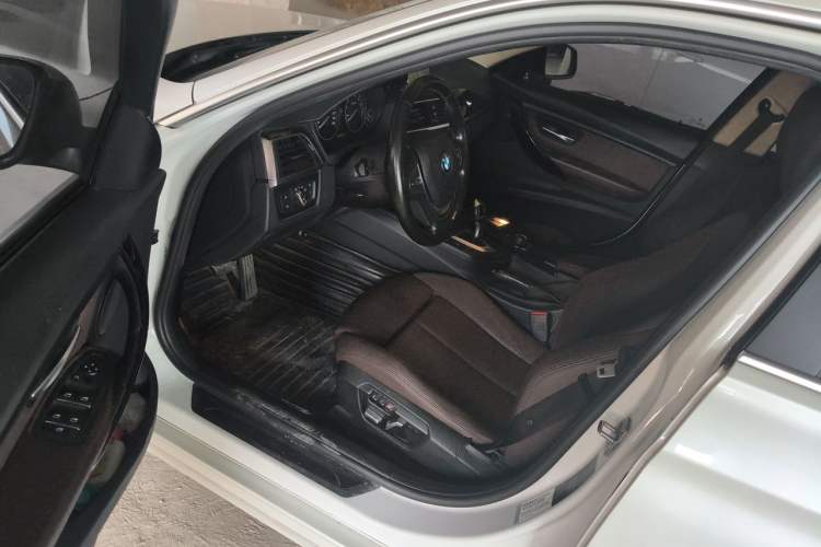Used BMW 3 Series 2018 320Li Fashion Model Driver Seat