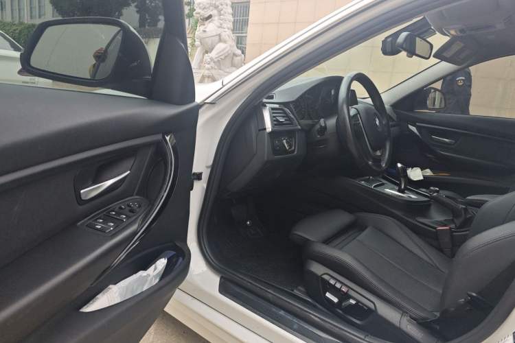 Used BMW 3 Series 2018 320Li Fashion Model Driver Seat