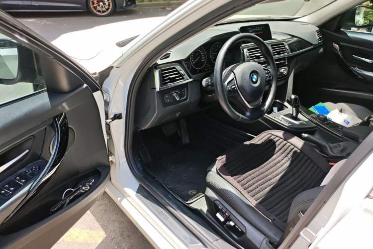 Used BMW 3 Series 2018 320Li Fashion Model Driver Seat