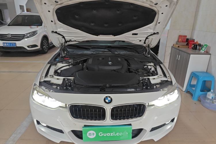 Used BMW 3 Series 2018 320Li Leading Model M Sport Package Engine Bay