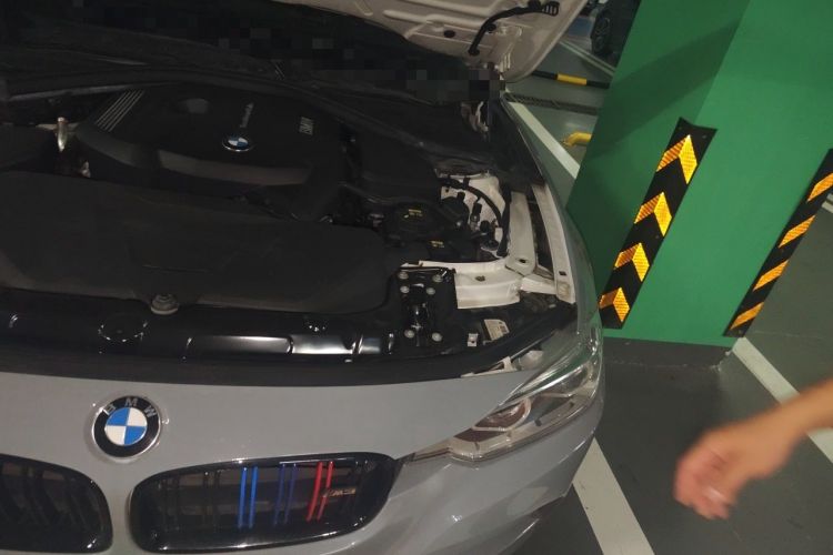 Used BMW 3 Series 2018 320Li Leading Model M Sport Package Engine Bay Left