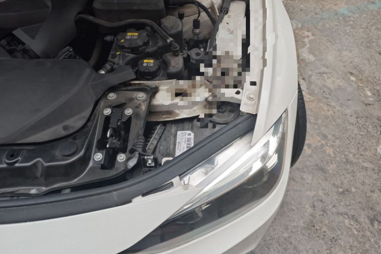 Used BMW 3 Series 2018 320Li M Sport Night Edition Engine Bay Left