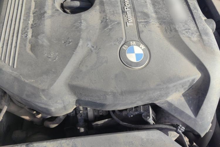 Used BMW 3 Series 2018 320i M Sport Package Engine Bay