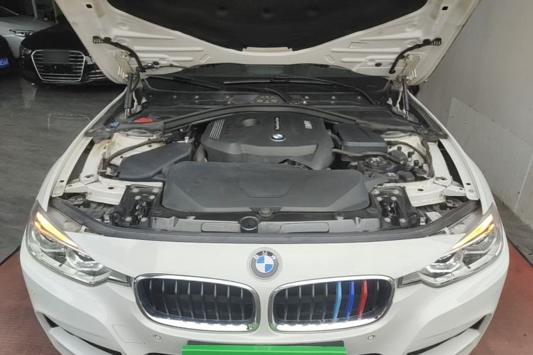 Used BMW 3 Series 2018 320Li Leading Model M Sport Package Engine Bay