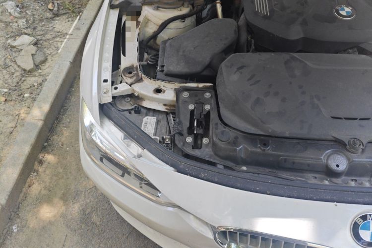 Used BMW 3 Series 2018 320Li Fashion Model Engine Bay Right