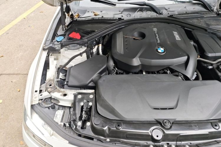 Used BMW 3 Series 2018 320Li Fashion Model Engine Bay Right