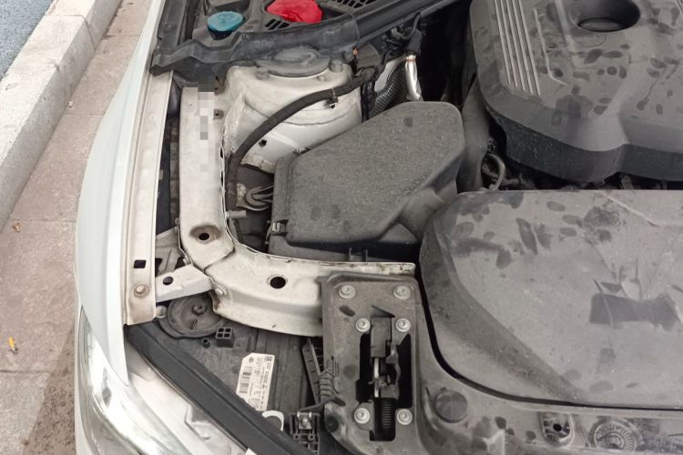 Used BMW 3 Series 2018 320Li Fashion Model Engine Bay Right