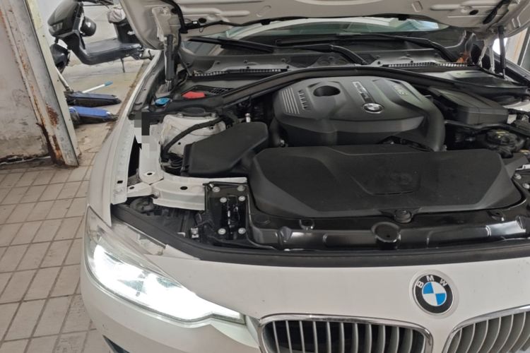 Used BMW 3 Series 2018 320Li Fashion Model Engine Bay Right