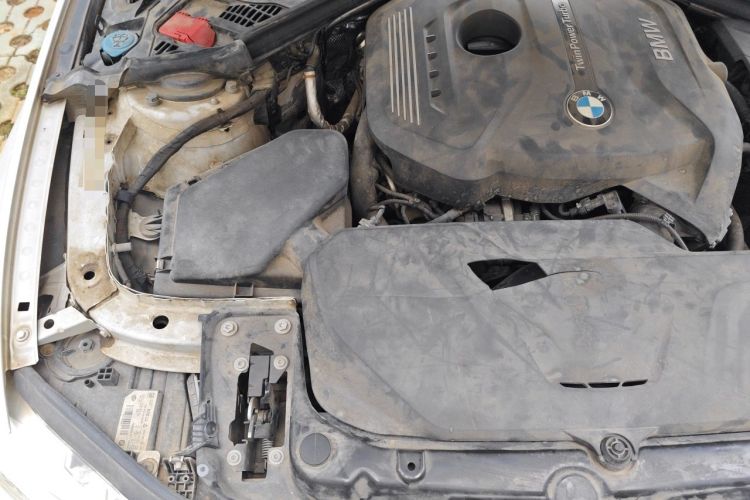 Used BMW 3 Series 2018 320Li Fashion Model Engine Bay Right