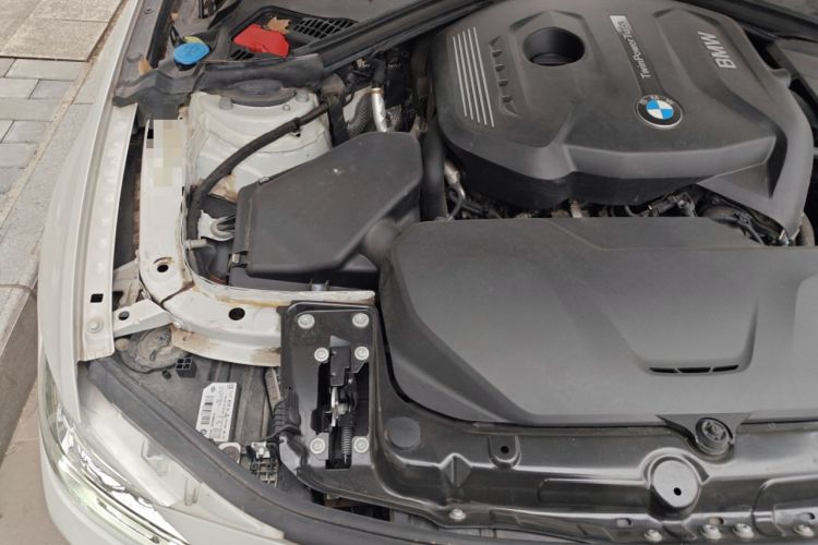 Used BMW 3 Series 2018 320Li Fashion Model Engine Bay Right