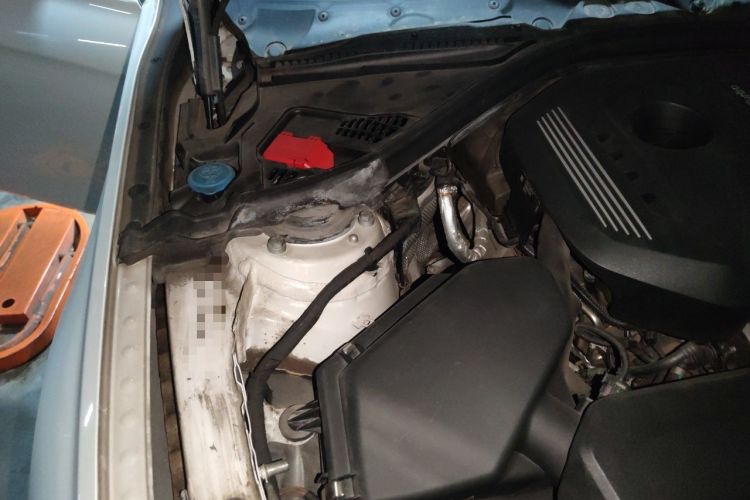 Used BMW 3 Series 2018 320Li Fashion Model Engine Bay Right