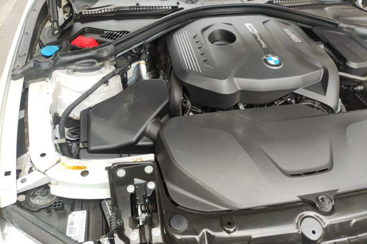 Used BMW 3 Series 2018 320Li Fashion Model Engine Bay Right