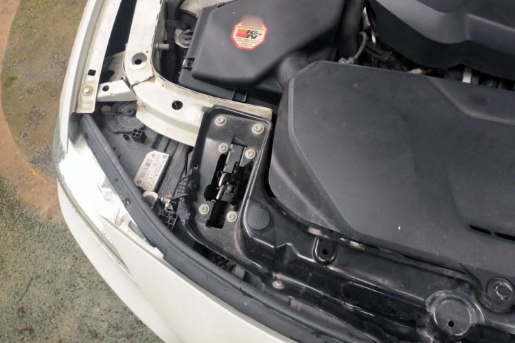 Used BMW 3 Series 2018 320Li Fashion Model Engine Bay Right