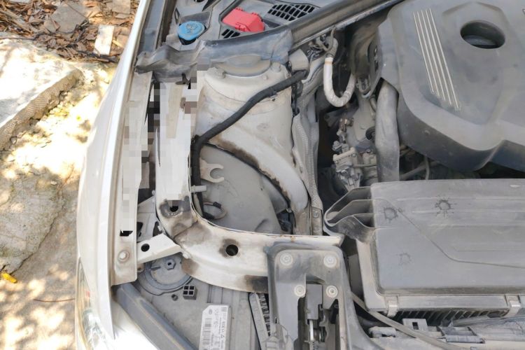 Used BMW 3 Series 2018 318Li Engine Bay Right