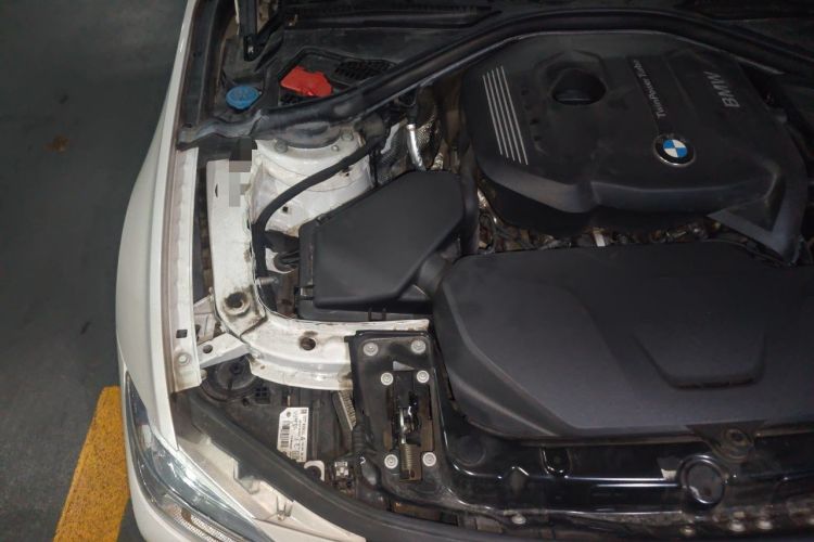 Used BMW 3 Series 2018 320Li Fashion Model Engine Bay Right