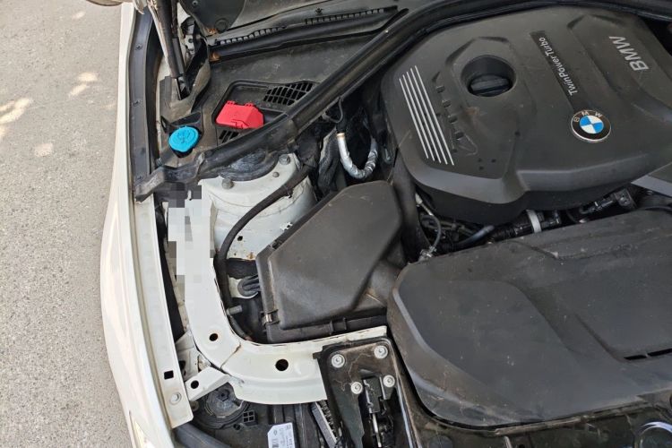 Used BMW 3 Series 2018 320i M Sport Package Engine Bay Right