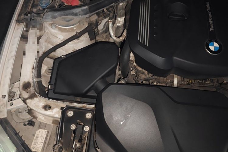 Used BMW 3 Series 2018 320Li Fashion Model Engine Bay Right