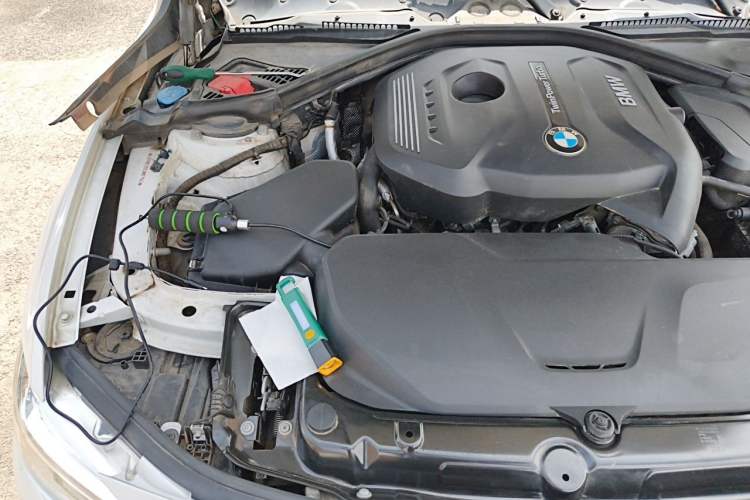 Used BMW 3 Series 2018 320Li Fashion Model Engine Bay Right