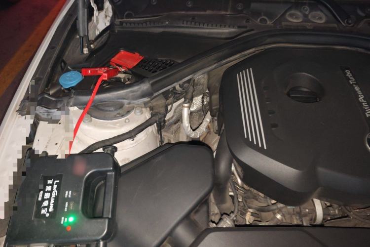 Used BMW 3 Series 2018 320Li Fashion Model Engine Bay Right