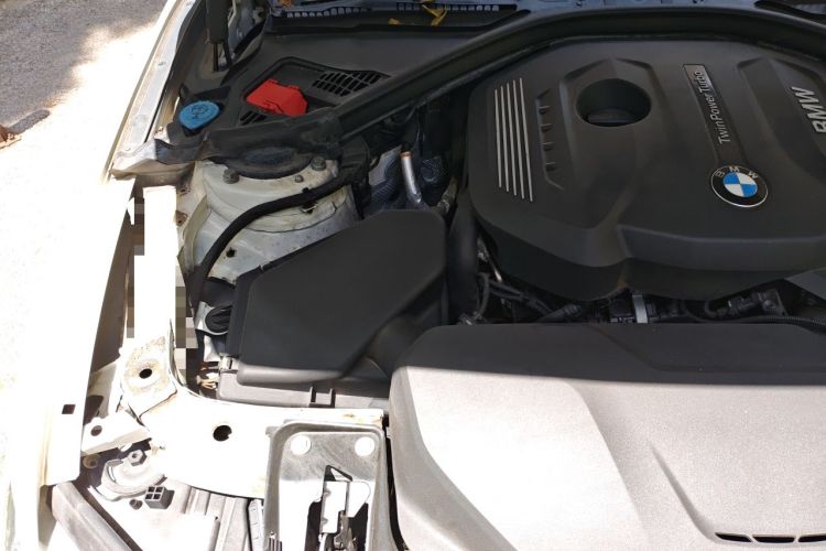 Used BMW 3 Series 2018 320Li Fashion Model Engine Bay Right