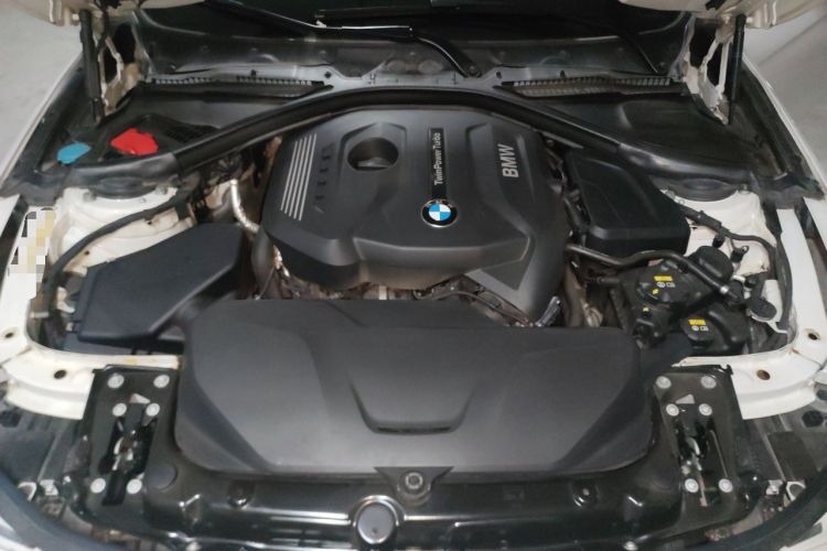 Used BMW 3 Series 2018 330Li M Sport Shadow Edition Engine Bay