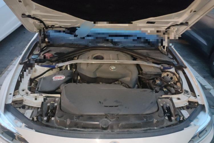 Used BMW 3 Series 2018 320i M Sport Package Engine Bay