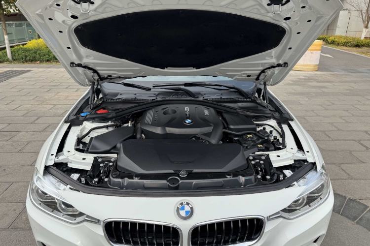 Used BMW 3 Series 2018 320Li Leading Model M Sport Package Engine Bay
