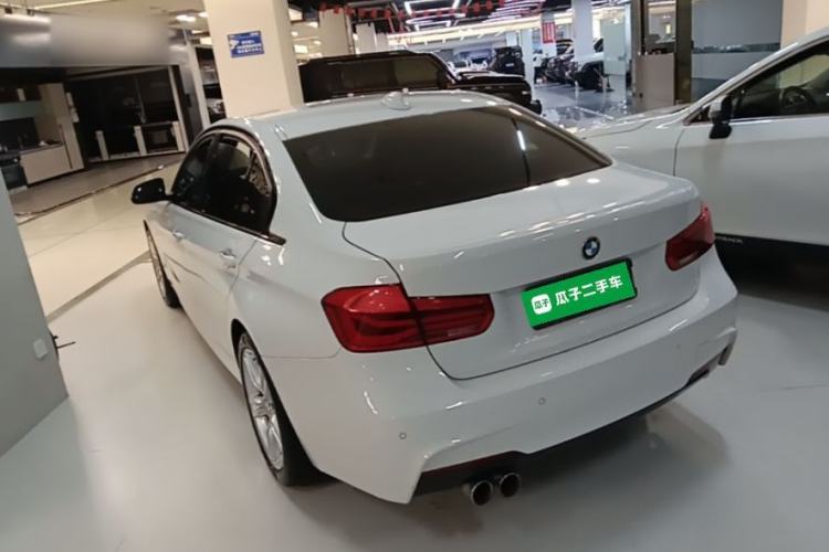 Used BMW 3 Series 2018 320Li Leading Model M Sport Package Exterior 2