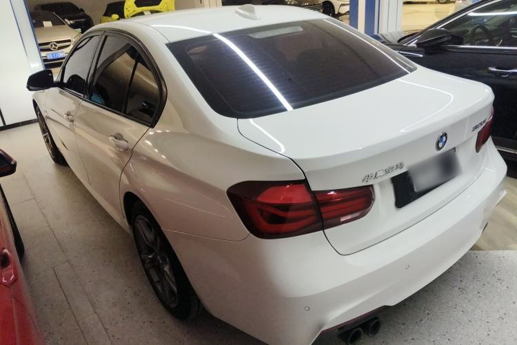 Used BMW 3 Series 2018 320i M Sport Night Edition Exterior 2