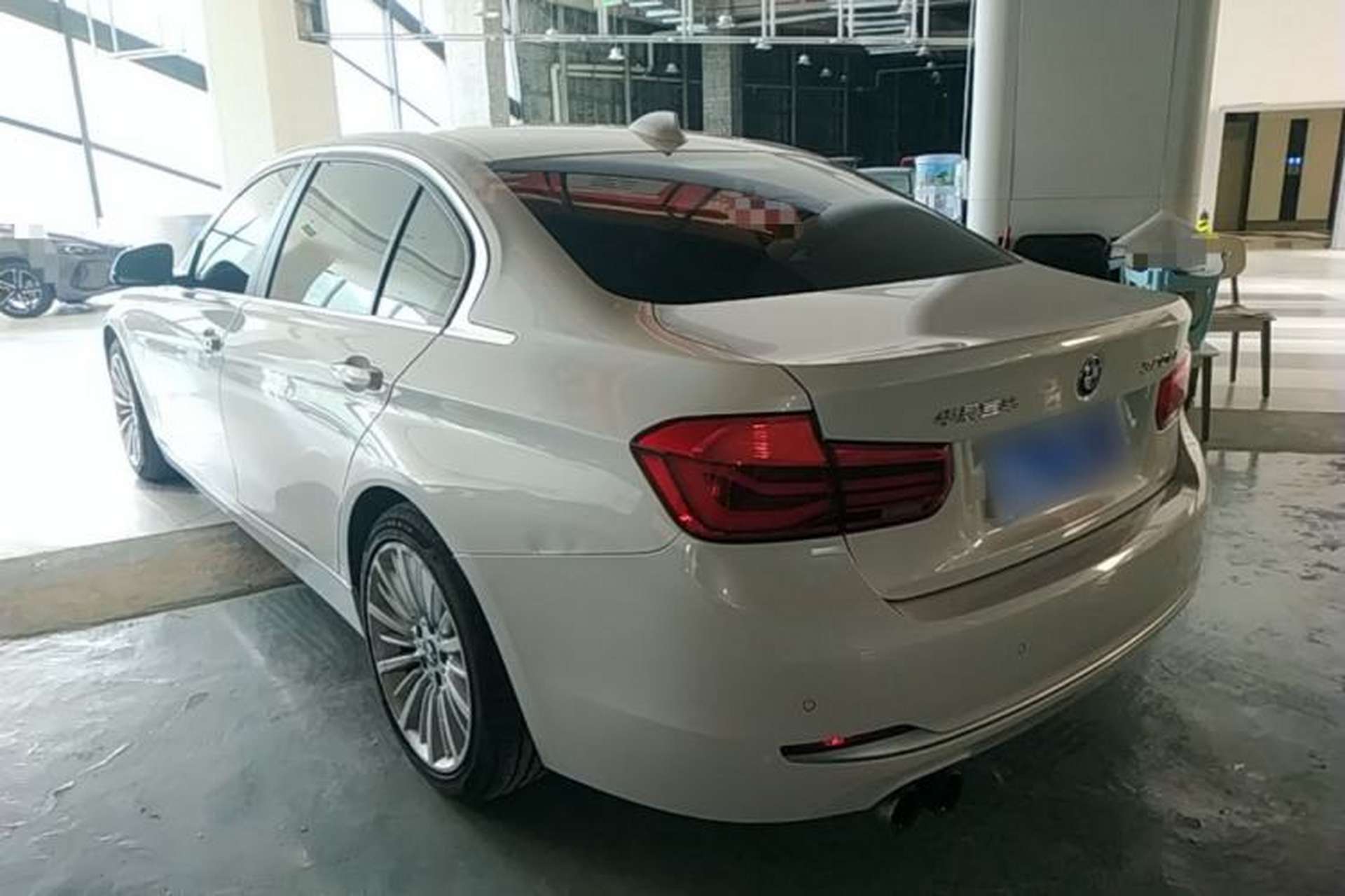 Used BMW 3 Series 2018 320Li Fashion Model Exterior 2