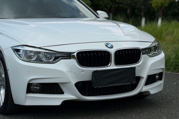 Used BMW 3 Series 2018 320Li Leading Model M Sport Package Exterior 2