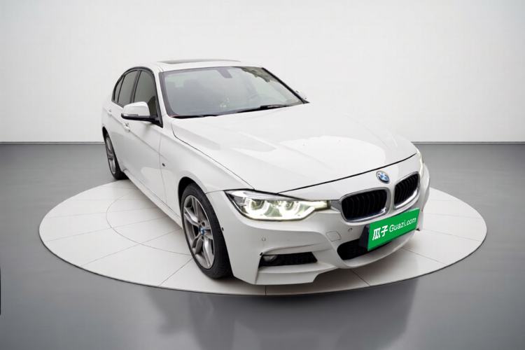 Used BMW 3 Series 2018 320i M Sport Package Exterior 2