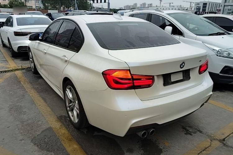 Used BMW 3 Series 2018 320i M Sport Package Exterior 2